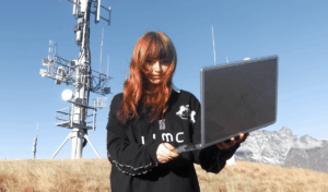 Ninajirachi’s I Love My Computer is a love letter to the machine that raised her